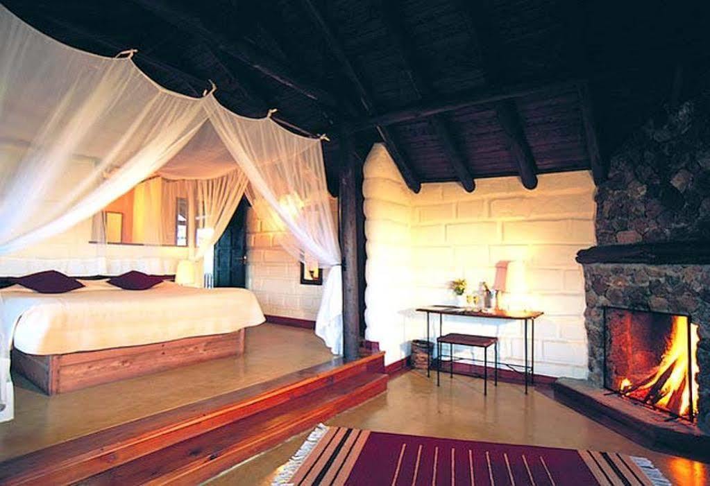 The Great Rift Valley Lodge & Golf Resort Naivasha Kamer foto